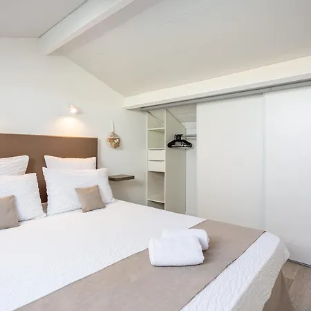 Marineland Sea View Hotel apartamentowy 4*
