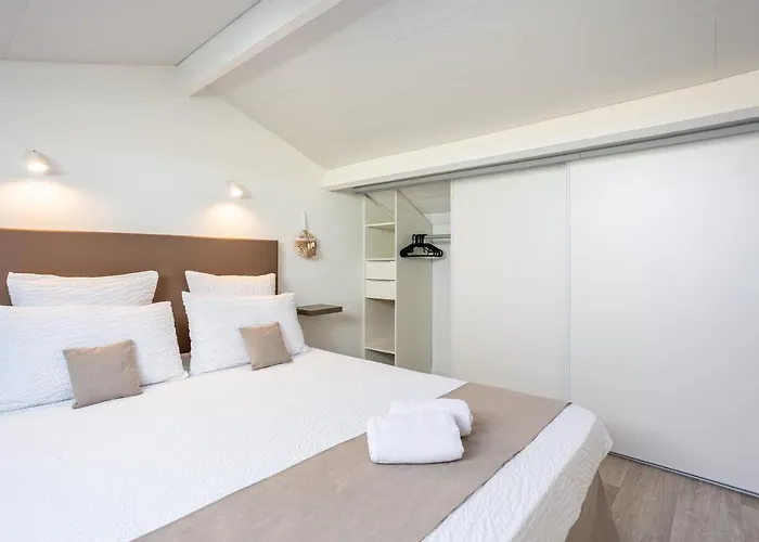Marineland Sea View Апарт-отель 4*